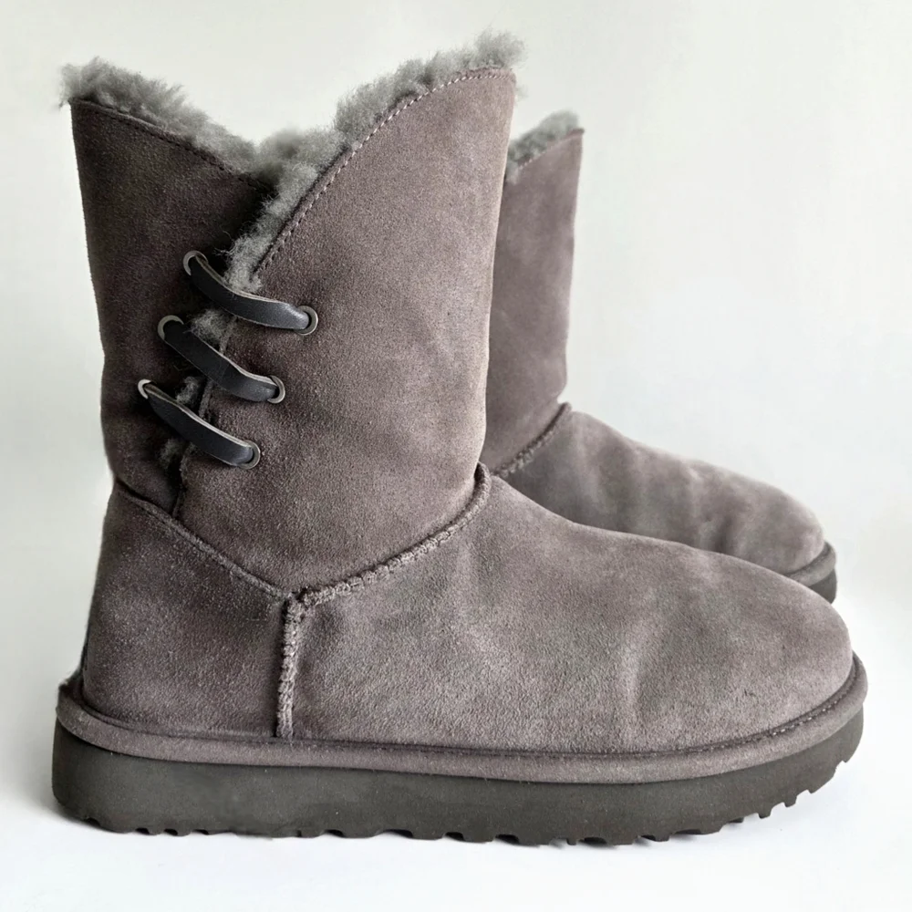 UGG Constantine Low Calf Shearling  & Leather Boots W/ Laced Side, Gray, Size 9